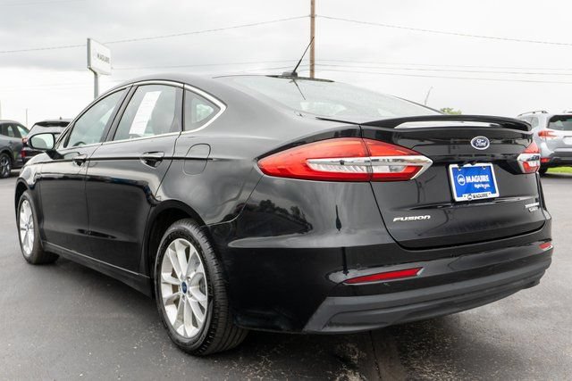 Used 2020 Ford Fusion Energi Titanium FWD image 8