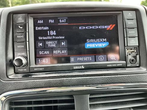 Used 2019 Dodge Grand Caravan SXT FWD image 14
