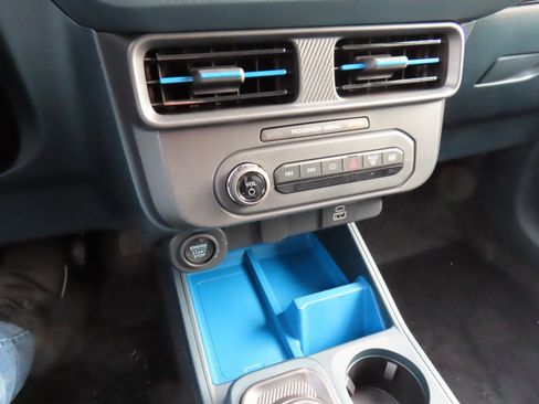 New 2026 Ford Maverick XLT w/ XLT Luxury Package image 13