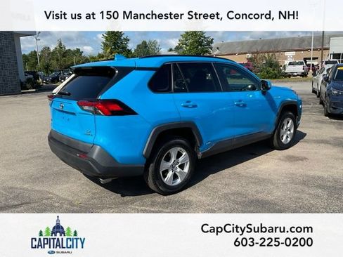 Used 2019 Toyota RAV4 LE AWD/4WD image 6