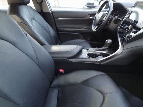 Used 2023 Toyota Camry XSE image 12