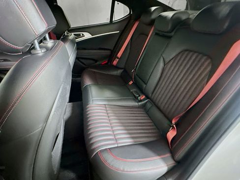 Used 2022 Genesis G70 3.3T w/ Sport Advanced Package image 27