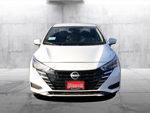 New 2025 Nissan Versa SV w/ Trunk Package image 4