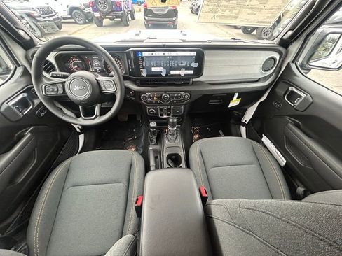 New 2026 Jeep Gladiator Sport image 3