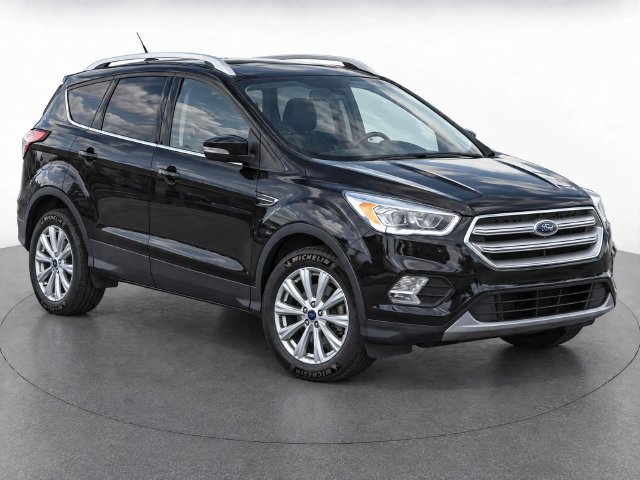 Used 2017 Ford Escape Titanium FWD image 2