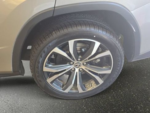 Used 2022 Lexus RX 350 AWD w/ Premium Package image 36