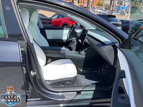 Used 2024 Tesla Model 3 Long Range AWD/4WD image 59