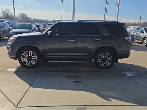Used 2017 Toyota 4Runner Limited image 5