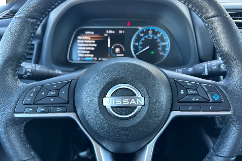 Used 2025 Nissan Leaf SV Plus FWD image 23