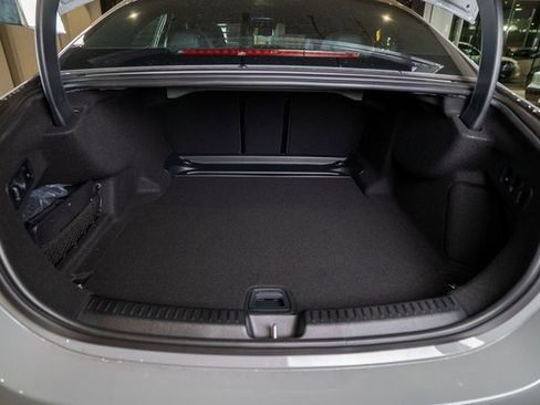 New 2026 Mercedes-Benz E 350 4MATIC Sedan image 33