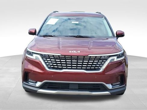 Used 2022 Kia Carnival SX Prestige FWD image 2