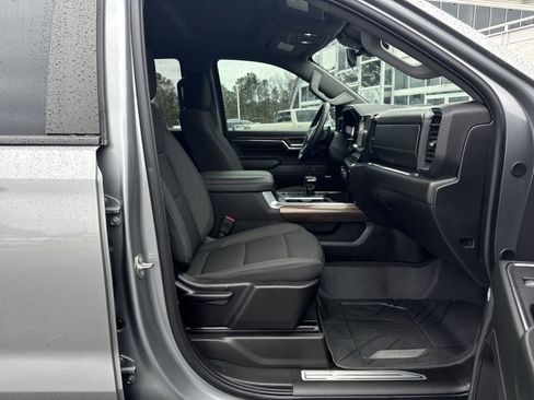 Used 2024 Chevrolet Silverado 1500 RST w/ Convenience Package II image 32