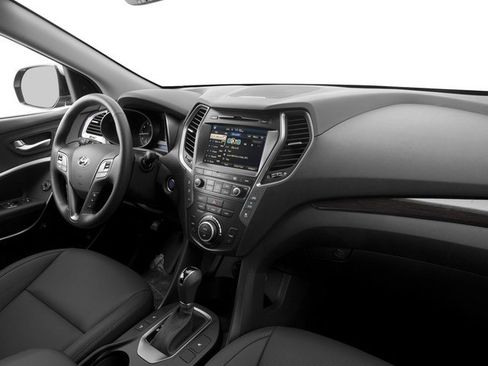 Used 2017 Hyundai Santa Fe SE FWD image 19