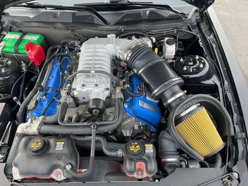 Used 2012 Ford Mustang Shelby GT500 w/ SVT Performance Pkg RWD image 35