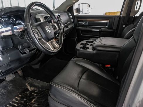 Used 2018 RAM 2500 Laramie AWD/4WD image 14