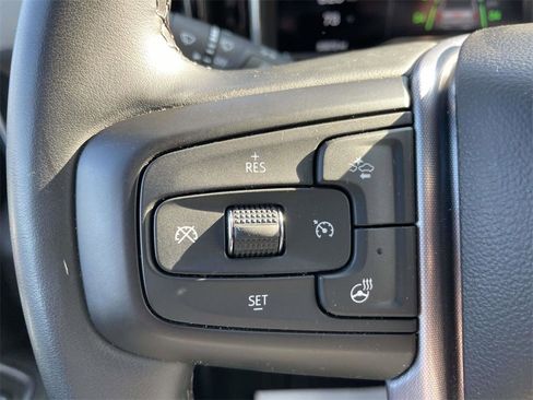 Used 2024 GMC Sierra 1500 Elevation image 27