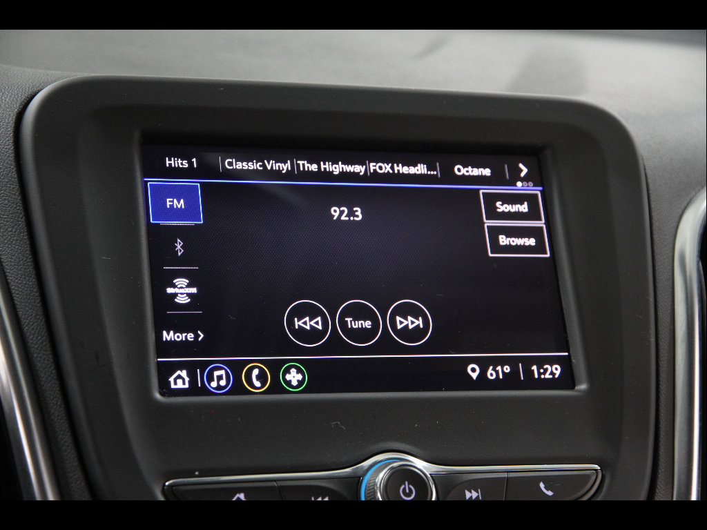 Certified 2024 Chevrolet Equinox LT FWD image 10