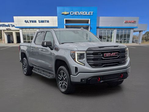 Used 2026 GMC Sierra 1500 AT4 w/ AT4 Premium Package AWD/4WD image 3