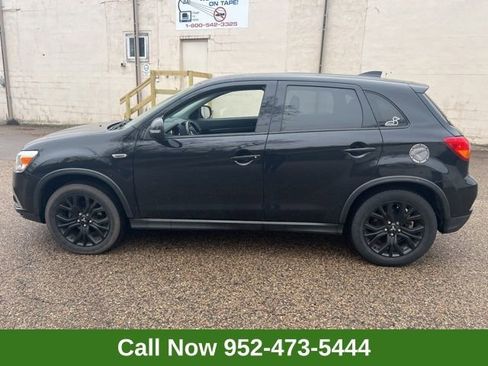 Used 2018 Mitsubishi Outlander Sport LE image 1