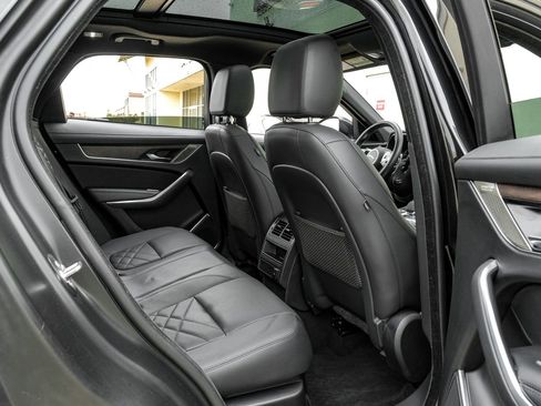 Used 2022 Jaguar F-PACE S image 40