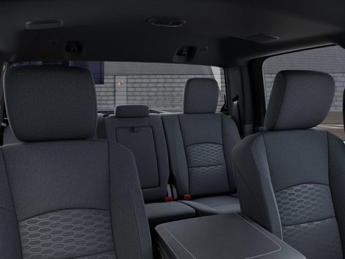 New 2026 RAM 2500 Big Horn AWD/4WD image 29