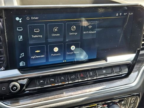 Used 2023 Chevrolet Silverado 1500 LTZ image 18