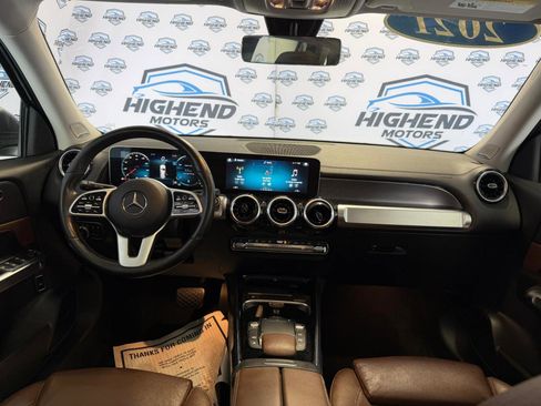 Used 2021 Mercedes-Benz GLB 250 4MATIC image 30