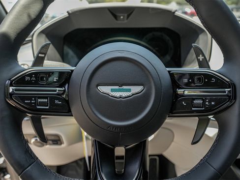 New 2025 Aston Martin DBX 707 image 11