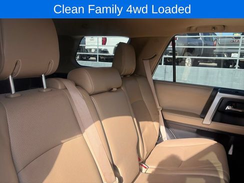 Used 2018 Toyota 4Runner Limited AWD/4WD image 19