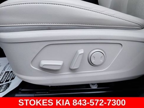 Used 2021 Kia Sorento SX FWD image 22
