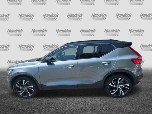 Used 2019 Volvo XC40 T5 R-Design AWD/4WD image 9