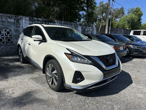 Used 2023 Nissan Murano SL w/ SL Moonroof Package FWD image 2