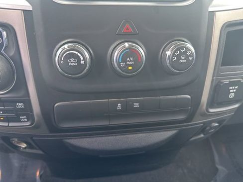 Used 2014 RAM 1500 Big Horn image 27