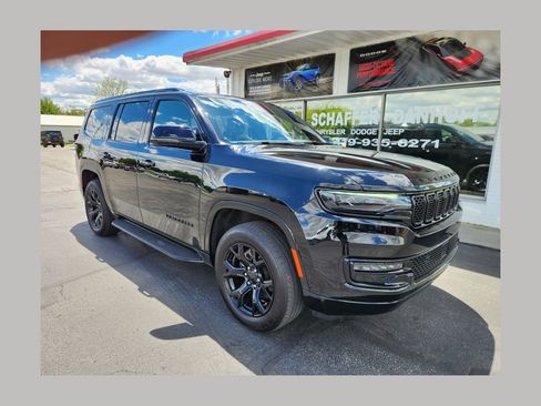 Used 2024 Jeep Wagoneer Series II AWD/4WD image 1
