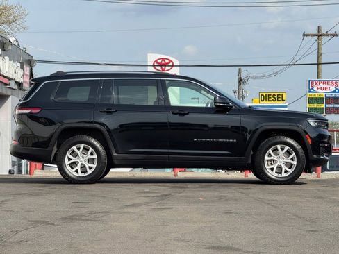 Used 2021 Jeep Grand Cherokee L Limited AWD/4WD image 4