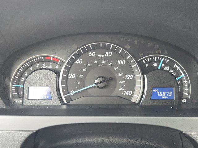 Used 2015 Toyota Camry LE FWD image 13