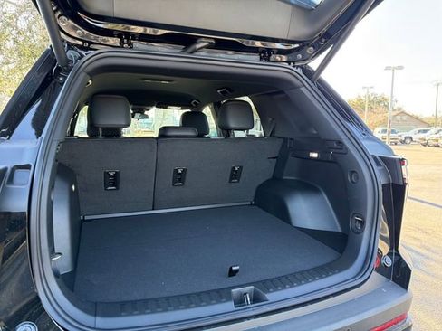 New 2026 Chevrolet Equinox RS image 11