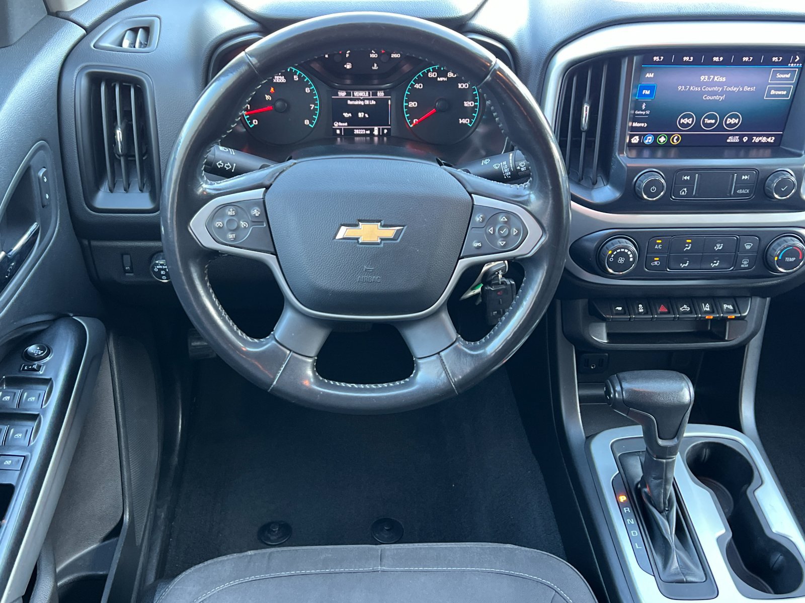 Used 2021 Chevrolet Colorado LT w/ Safety Package RWD image 14