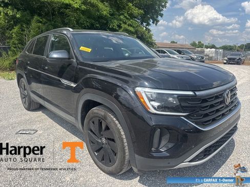 Used 2025 Volkswagen Atlas Cross Sport SE w/ Panoramic Sunroof Package AWD/4WD image 7
