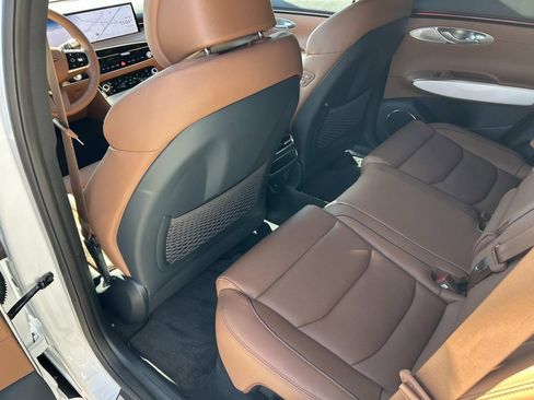 New 2026 Genesis GV70 2.5T Advanced image 20