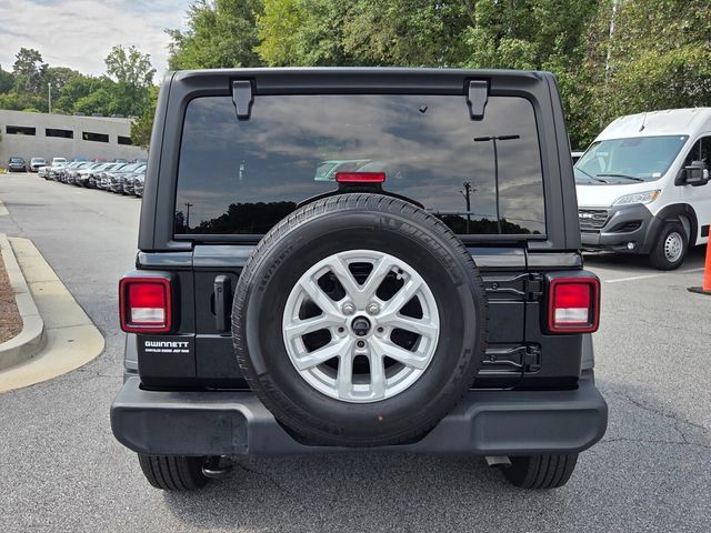 Used 2023 Jeep Wrangler Sport AWD/4WD image 7