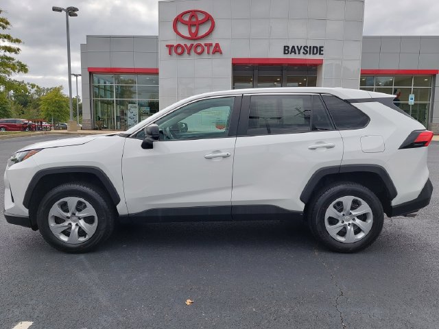 Certified 2024 Toyota RAV4 LE FWD image 11