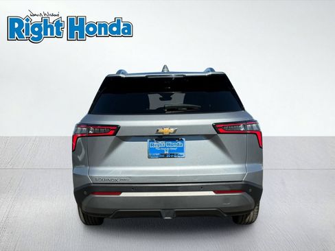 Used 2025 Chevrolet Equinox LT w/ Convenience Package II AWD/4WD image 7