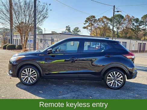Used 2024 Nissan Kicks SV image 4