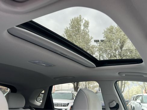 Certified 2022 Hyundai Kona SEL w/ Convenience Package image 21