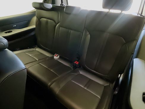 Used 2025 Jeep Wagoneer 4WD image 18