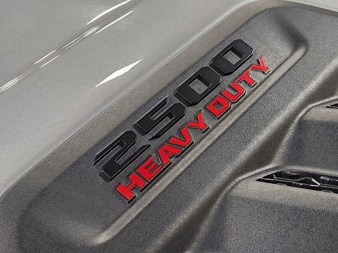 Used 2024 RAM 2500 Laramie w/ Night Edition image 28