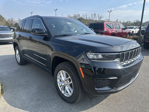 New 2026 Jeep Grand Cherokee Laredo X AWD/4WD image 4