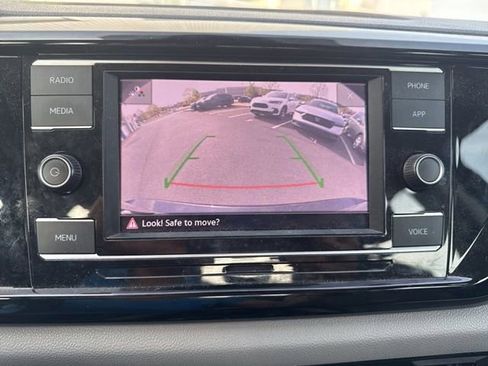 Used 2024 Volkswagen Taos S image 18