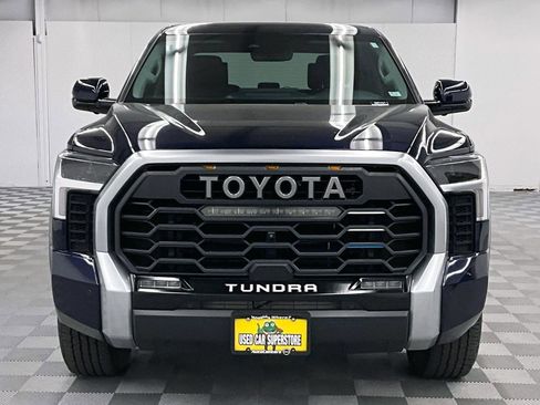 Used 2023 Toyota Tundra Limited AWD/4WD image 4